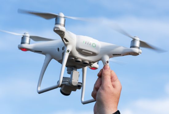 DJIのドローン比較｜主な機種とおすすめ買い方、アプリや保険も紹介